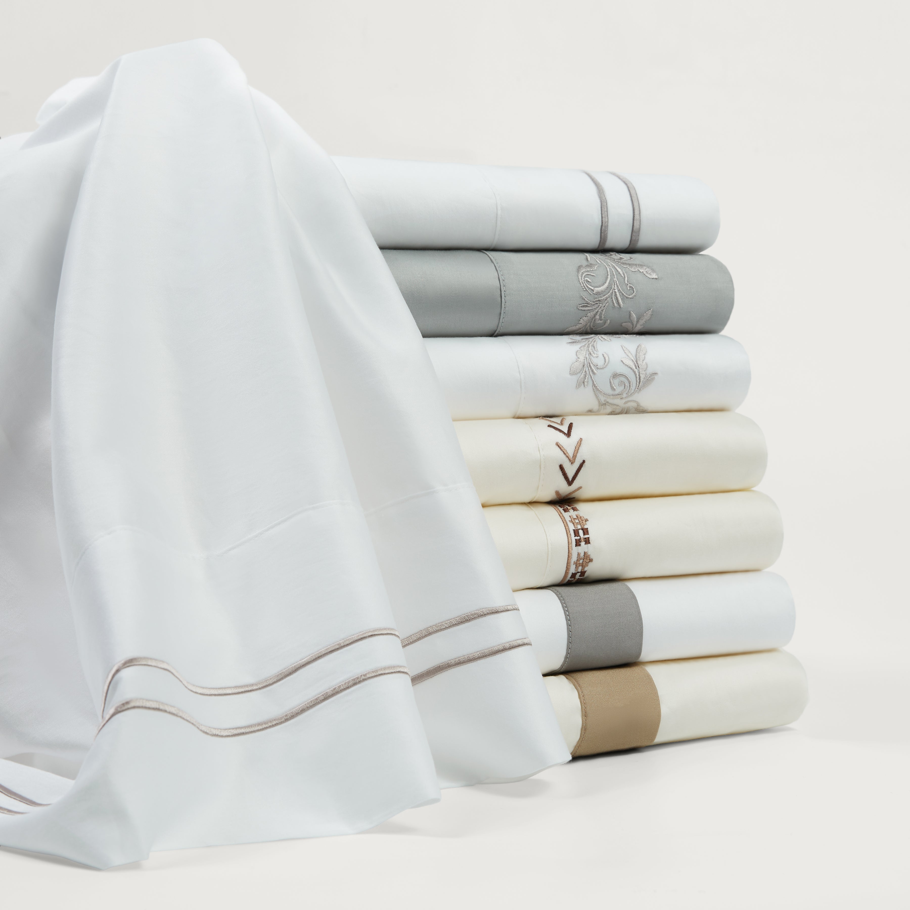 Wrap Your Bed in Luxury with HiEnd Accents Bed Sheets