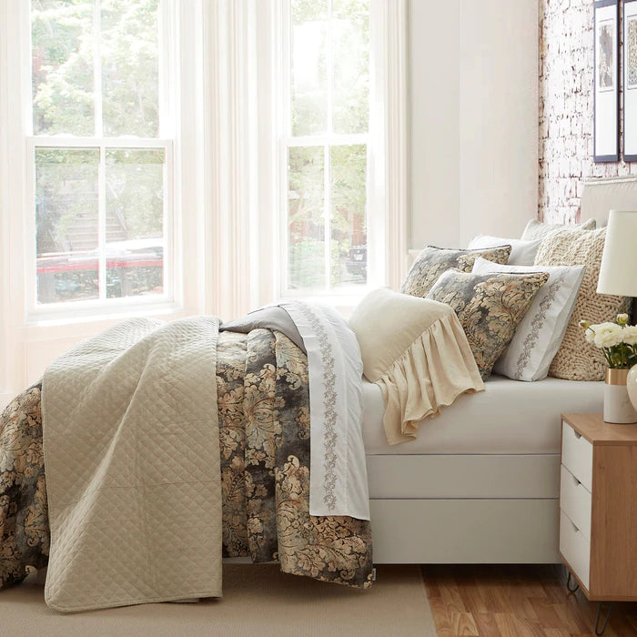 Damask Bedding