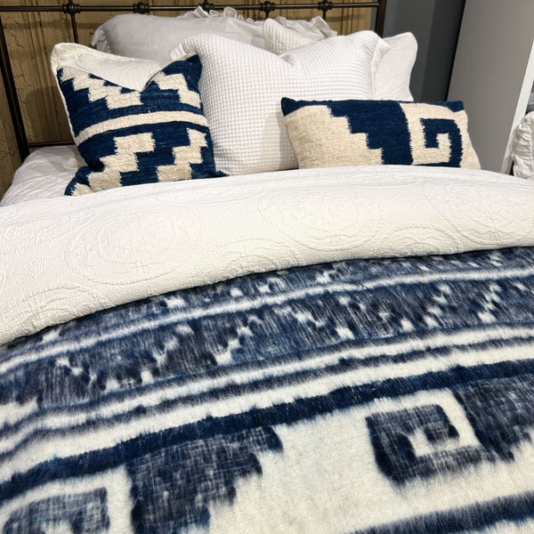 Azul 100% Wool Handwoven Throw Blanket