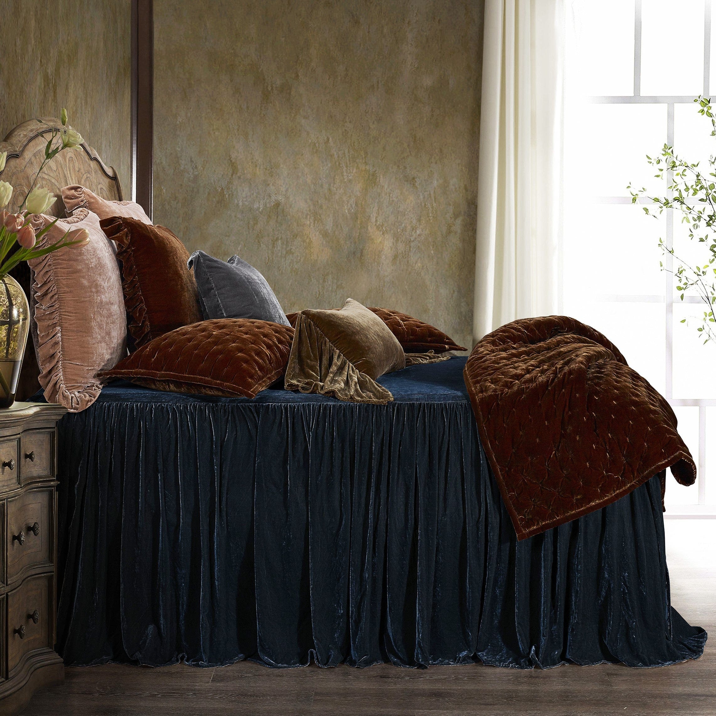 Stella Faux Silk Velvet Bedspread Set | HiEnd Accents