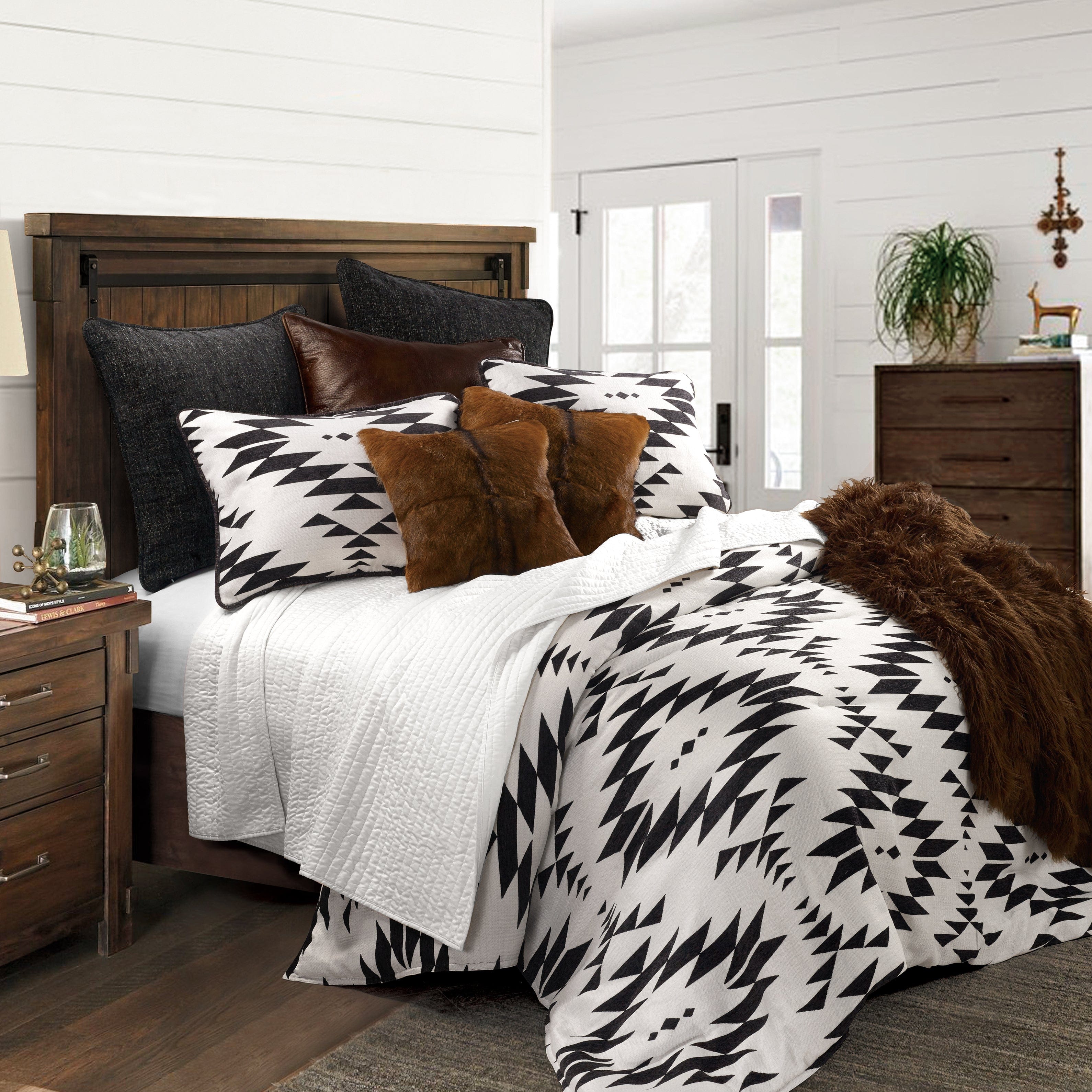 White Navajo 3pc Bedspread