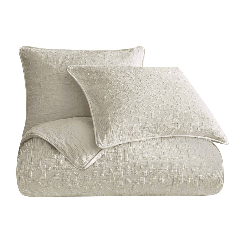 Porto Matelassé Bedding Set
