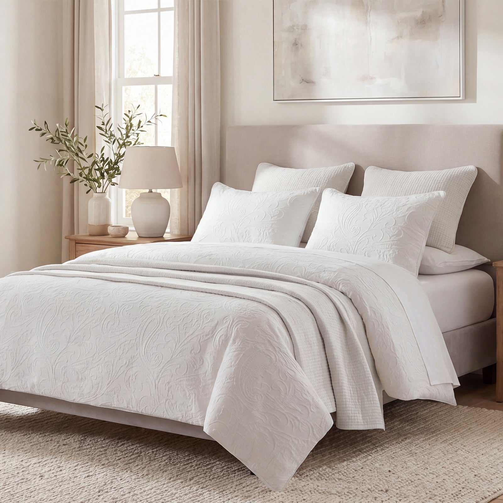 Crisp whites that hold the whole look together