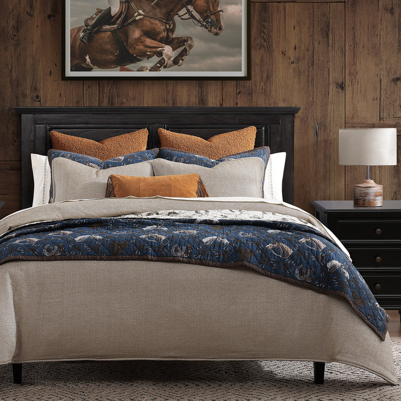 Saratoga Reversible Quilt Set