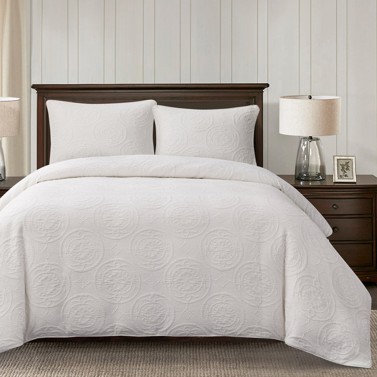 HiEnd Comforter Sets and Luxury Bedding Sets HiEnd Accents