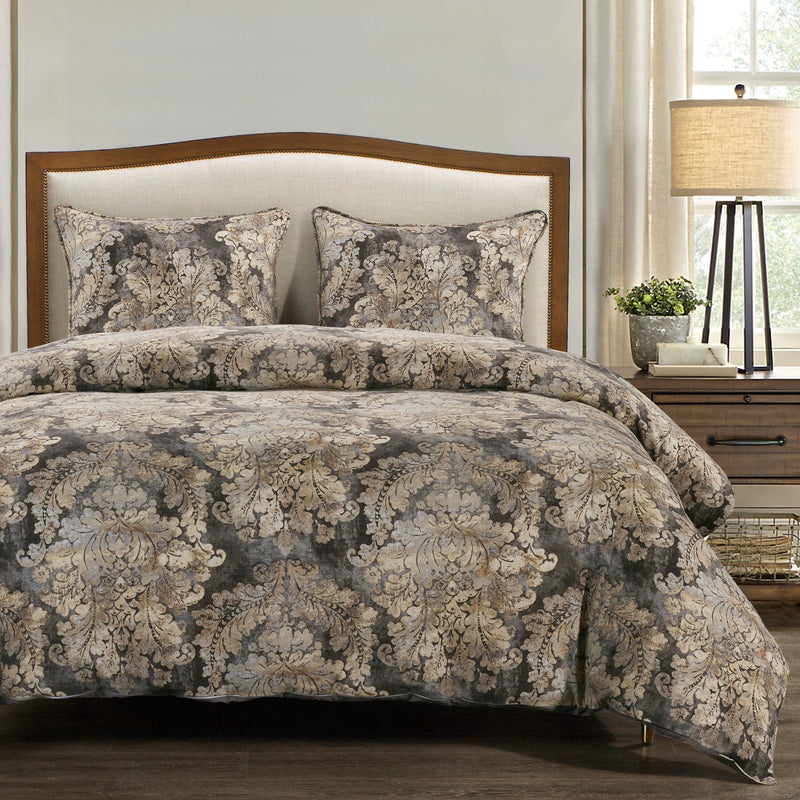 Victoria Damask Bedding Set Comforter / Duvet Cover