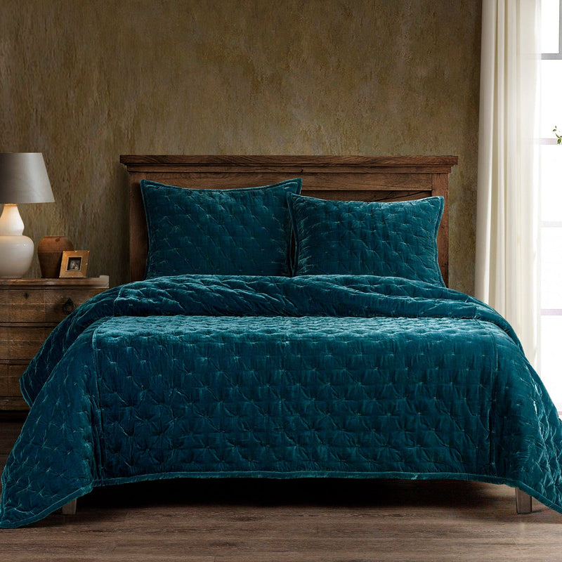 Stella Faux Silk Velvet Quilt Quilt / Queen / Teal Quilt