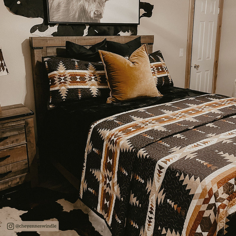 Yosemite Reversible Quilt Set