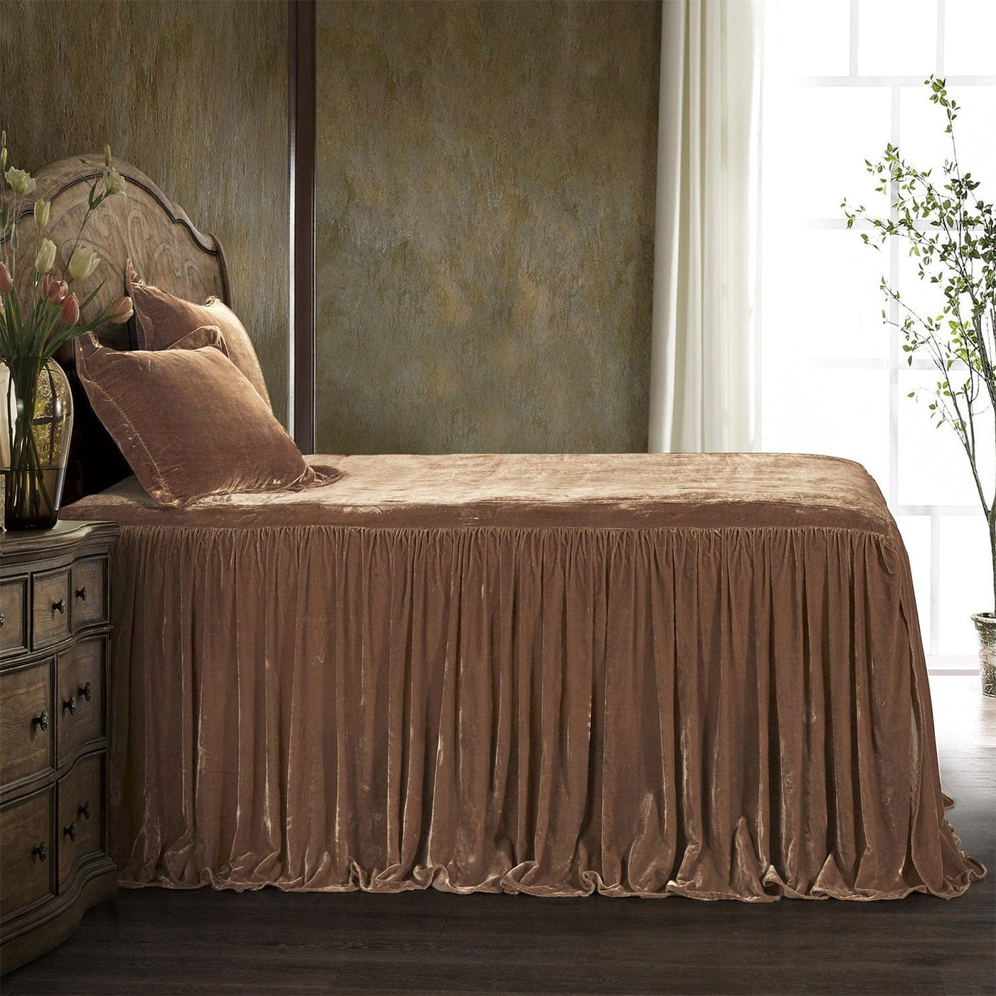 Stella Faux Silk Velvet Bedspread Set | HiEnd Accents