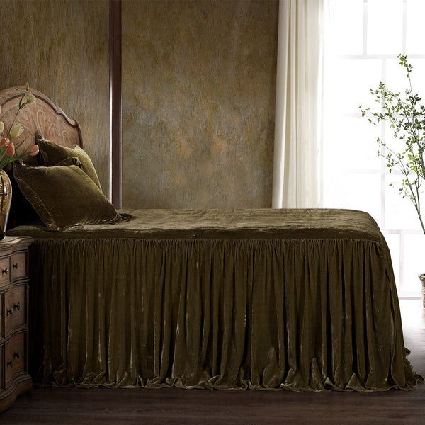 Stella Faux Silk Velvet Bedspread Set Bedspread