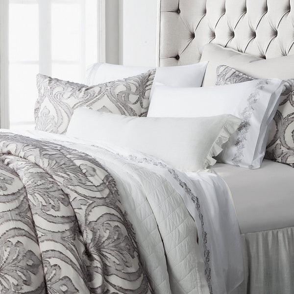 Nicole Damask Bedding Set Comforter / Duvet Cover