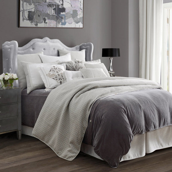 Wilshire Comforter Set Comforter