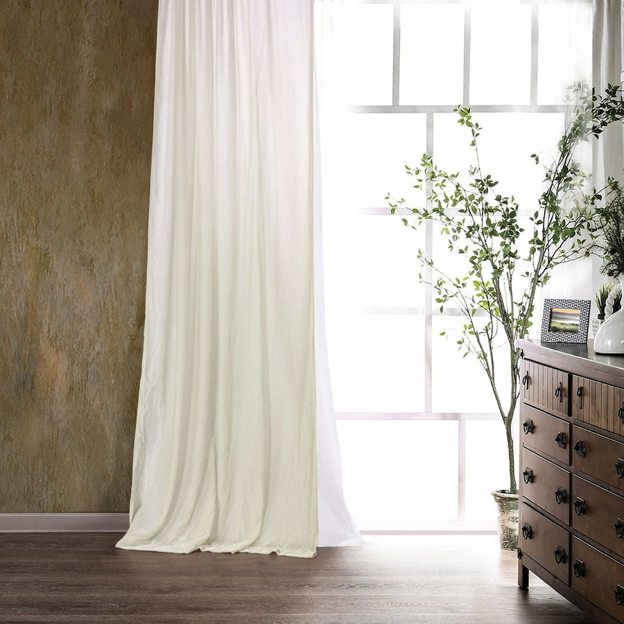 Stella velvet curtain