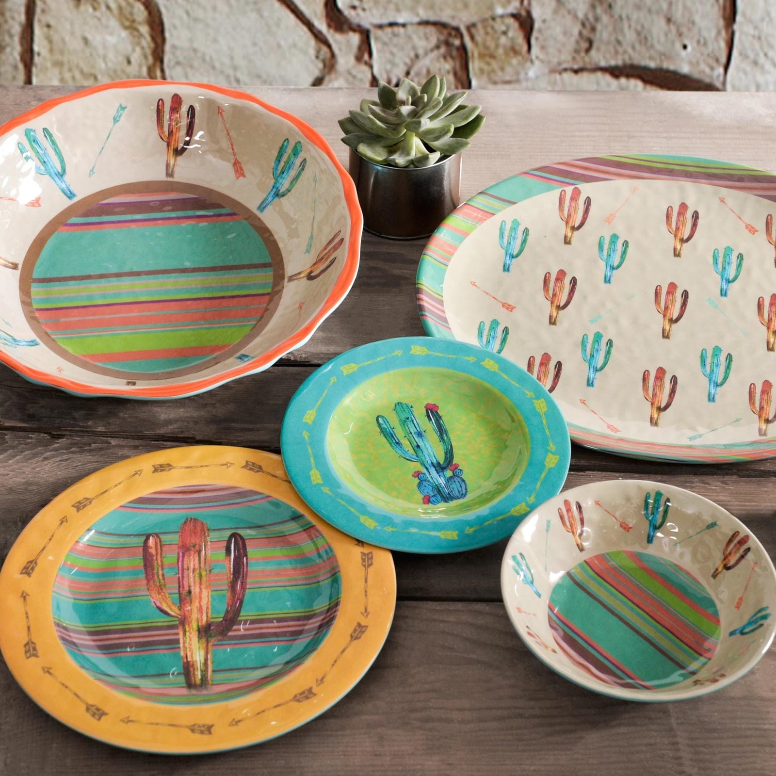 Cactus Melamine Dinner Plate Sets Set of 4 HiEnd Accents