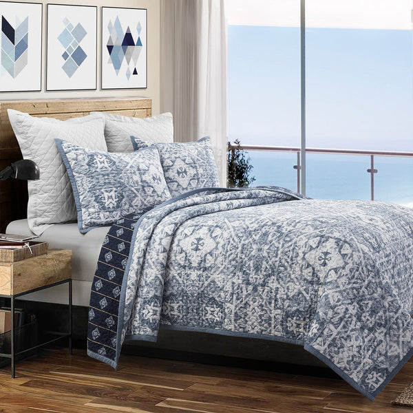 Skyler Reversible Quilt Set Quilt