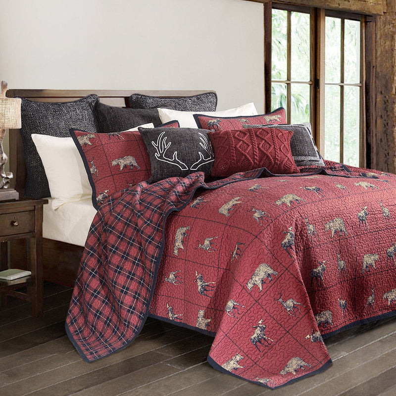 Woodland Plaid Reversible Quilt Set