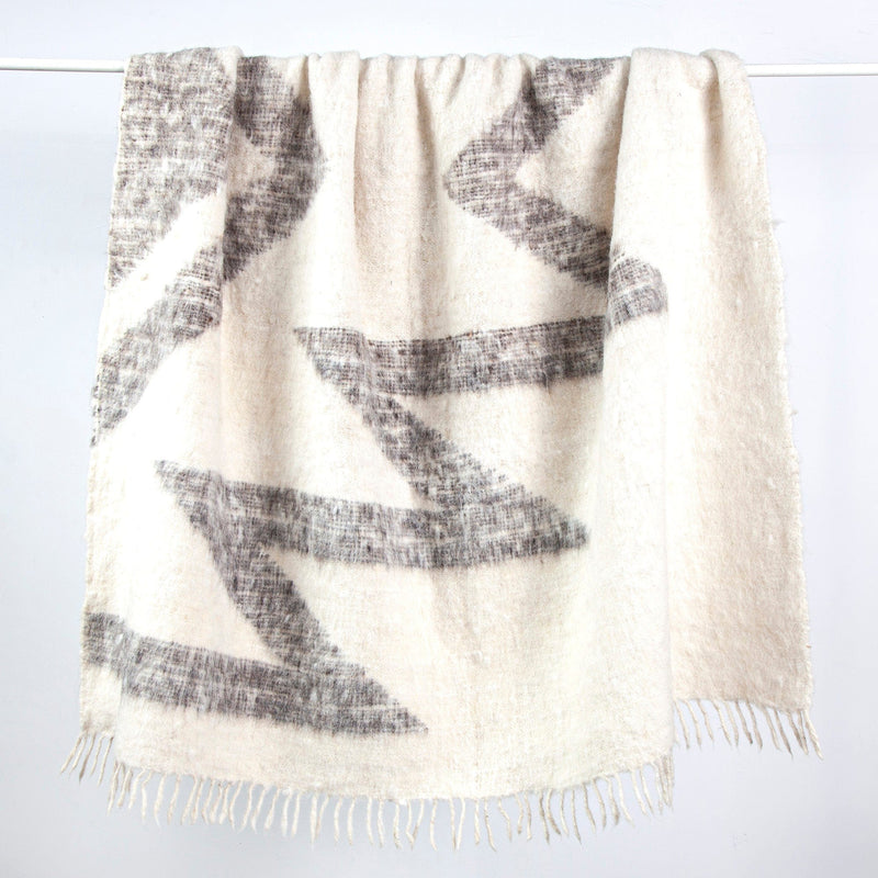 Maguey Throw Blanket Throw